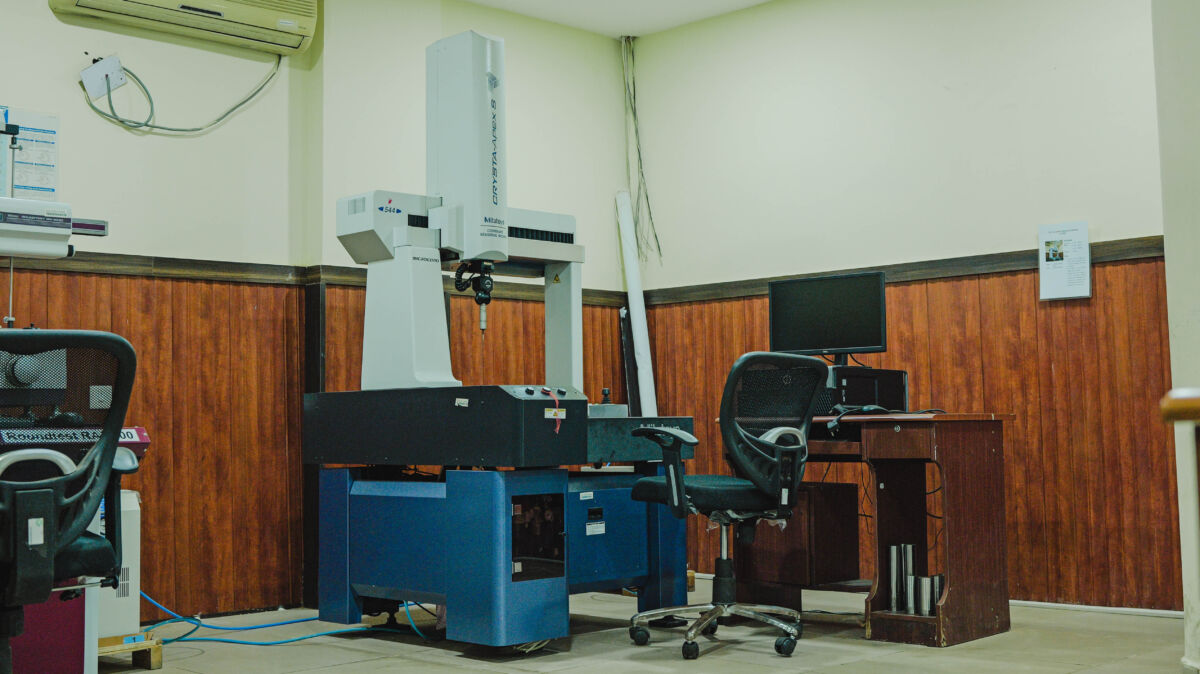 Cmm Lab Metrology and Instrumentation Laboratory - KIIT Deemed to be University