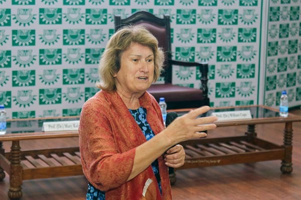 Dr. Mary Kalantzis